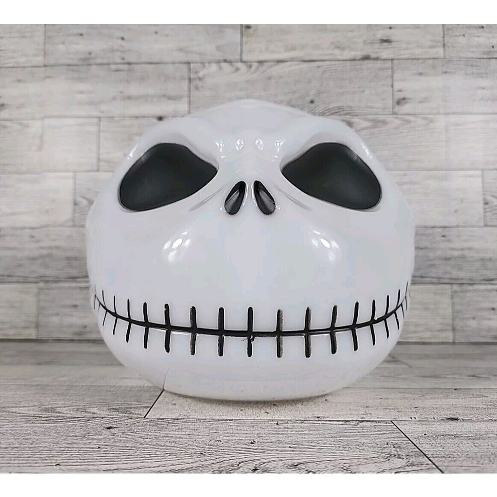 AMC Jack Skellington Disney Nightmare Before Christmas Popcorn Bucket Lights Up - Picture 1 of 7